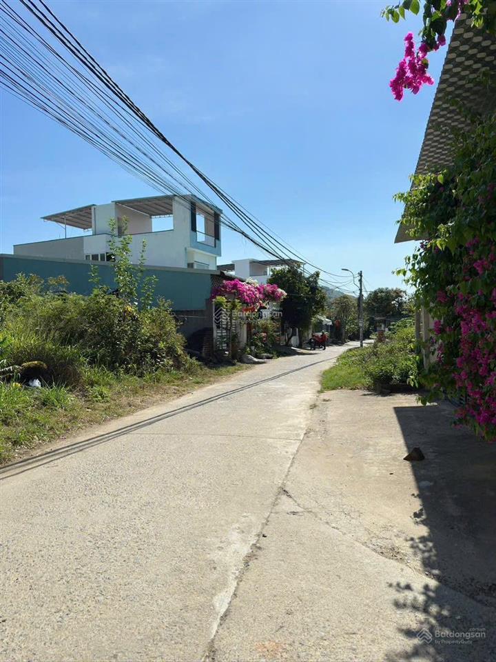 Bán đất thôn liên thành, vĩnh phương đường ô tô 8m 118,3m2  giá chỉ 2,1 tỷ