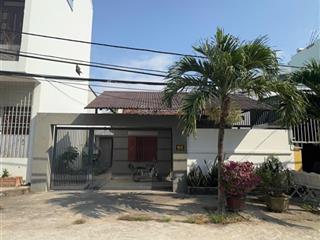 Bán lô đất trần thị sớm sát đường 2/4 vĩnh hòa, nha trang 90m2 hướng nam  giá 5,6 tỷ