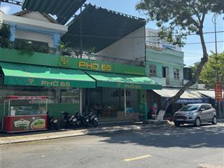 Nhà mặt tiền đường hòn chồng 242,8m2 ngang 12,5m giá 49 tỷ  đang có dòng tiền 60 triệu/tháng