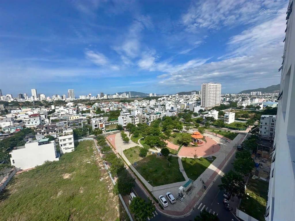 Tôi chính chủ cần tiền nên bán căn góc thương mại ssh07 view công viên và view sông