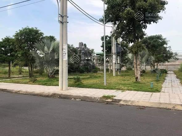 Đất mt chính kdc đối diện ủy ban xã phước thái, cần bán gấp!