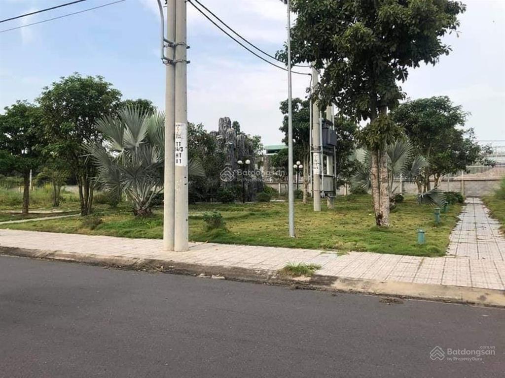 Đất mặt tiền đối diện trung tâm hành chính xã phước thái