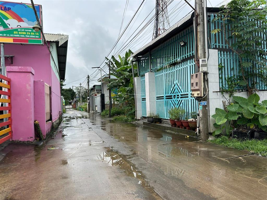 Đất đối diện trường học xã phước thái, giá chỉ 1 tỷ 6xx.  ngay 0908 528 ***