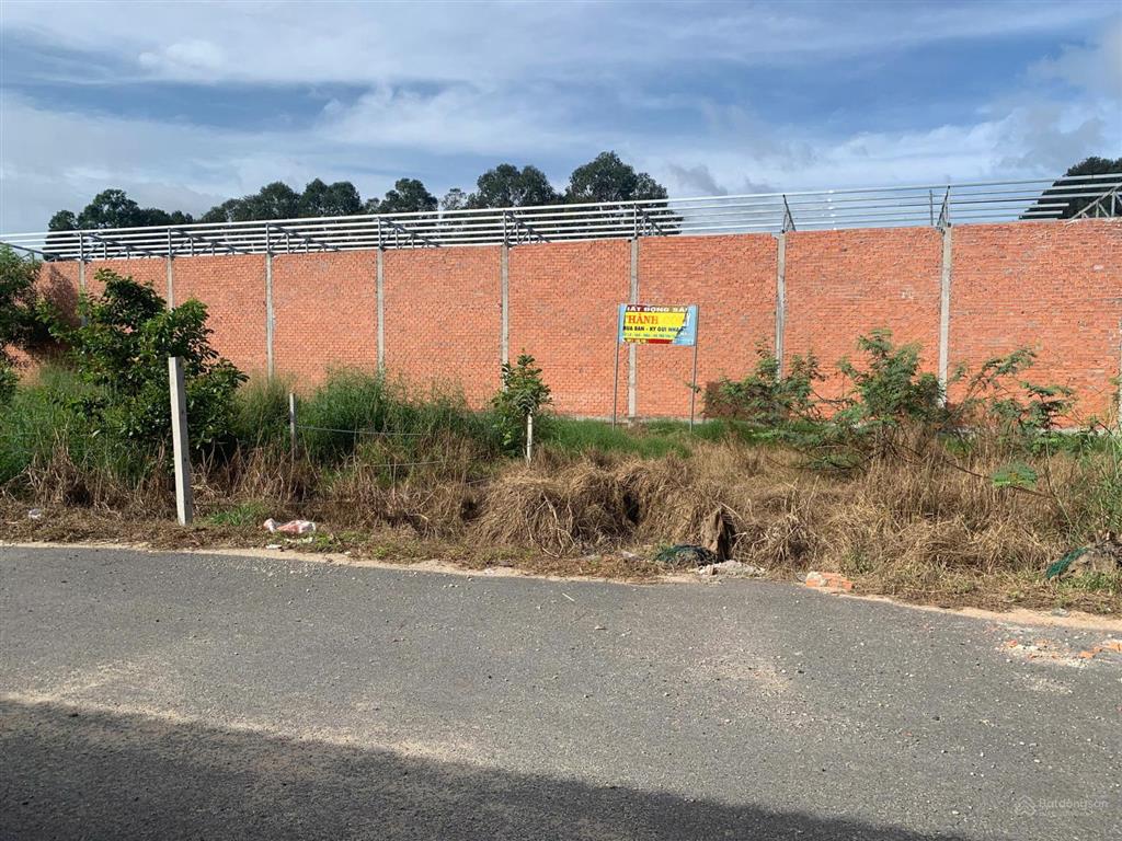 Đất cạnh chợ long phú mới  bán gấp chỉ 1 tỷ 6xx.  ngay 0908 528 ***