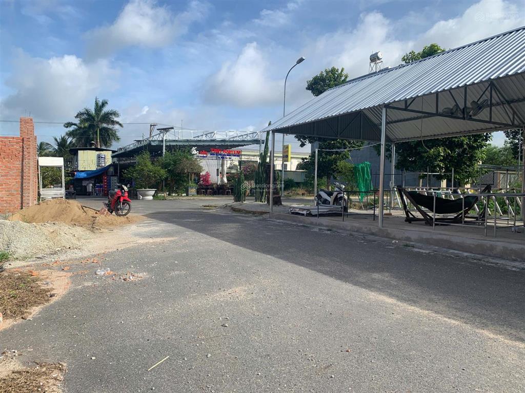 Đất cạnh chợ long phú mới  bán gấp chỉ 1 tỷ 6xx.  ngay 0908 528 ***