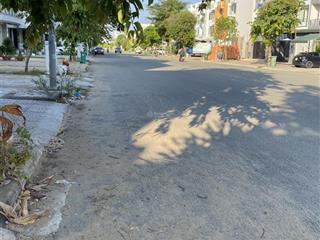 Bán nền biệt thự mặt tiền đường lương định của khu an phú an khánh, tp. hcm