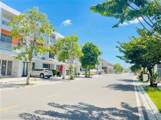 Duy nhất 1 lô gói 7 mỹ gia trục đường rộng 18m đối diện shophouse gói 8 chỉ 5tỷ550