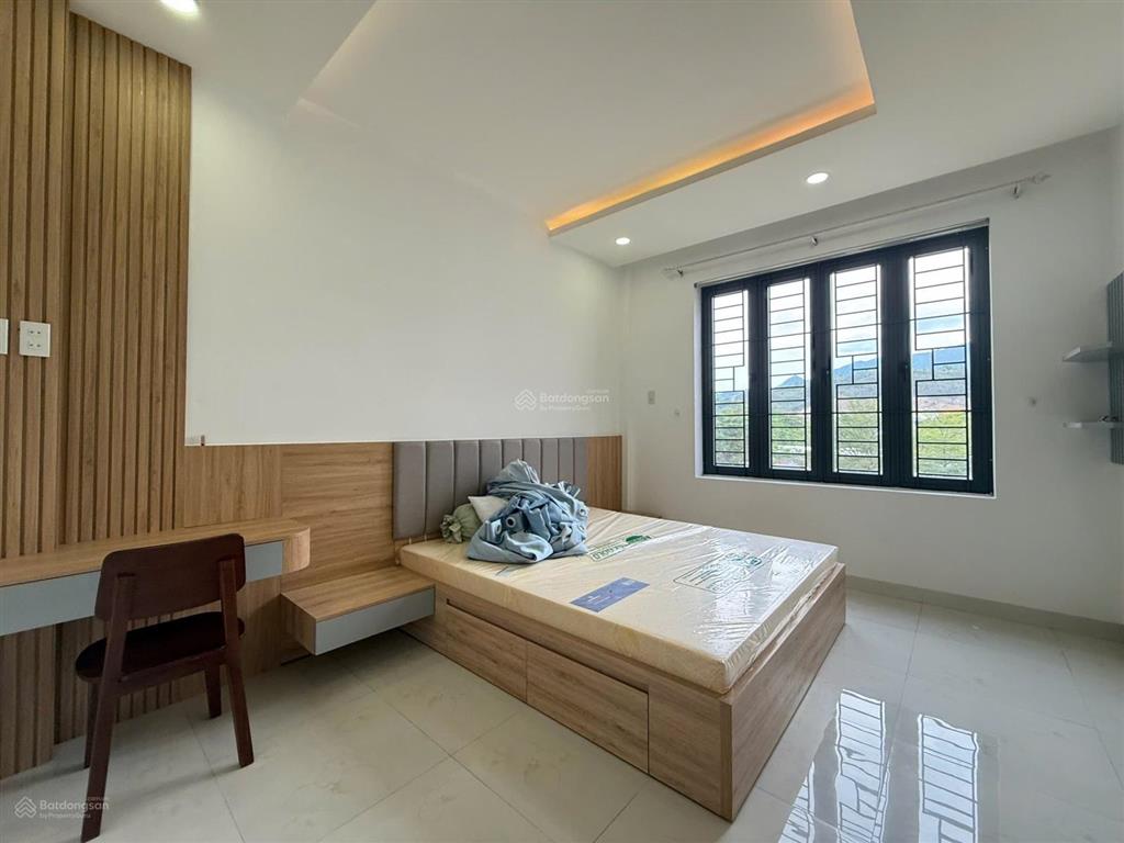 Duy nhất 1 căn hướng đông đường 16m gói 2 mỹ gia đầy đủ nội thất giá 8.3 tỷ