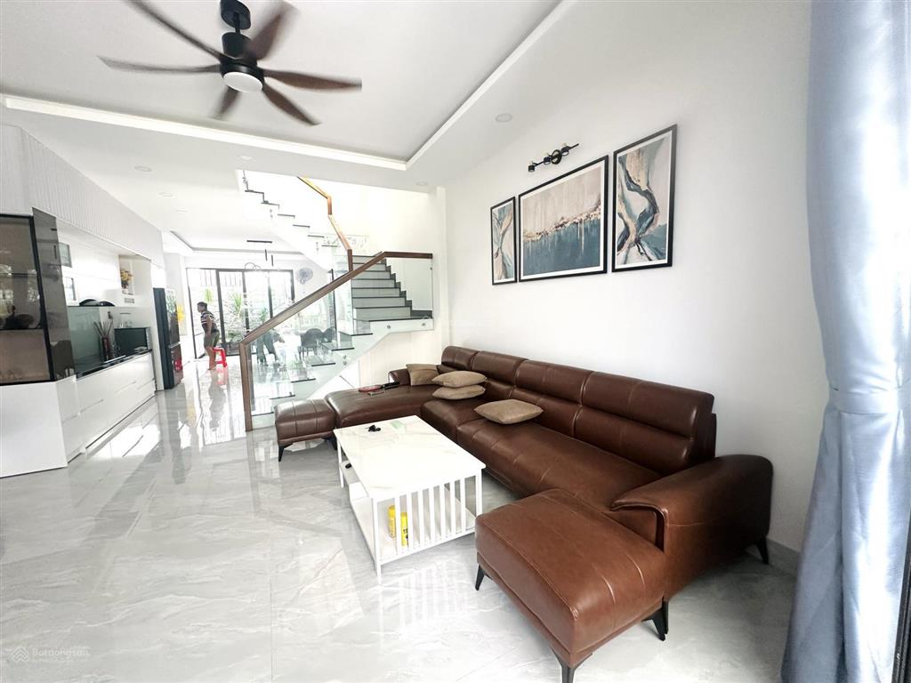 Hàng hiếm, nhà đẹp 3 tầng gói 7 mỹ gia đối diện công viên trục đường 29m bán nhanh 9 tỷ