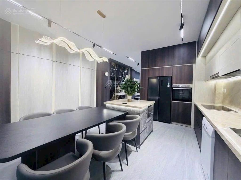 Bán nhà gói 7 mỹ gia nội thất đẹp rẻ nhất thị trường chỉ 8 tỷ 450