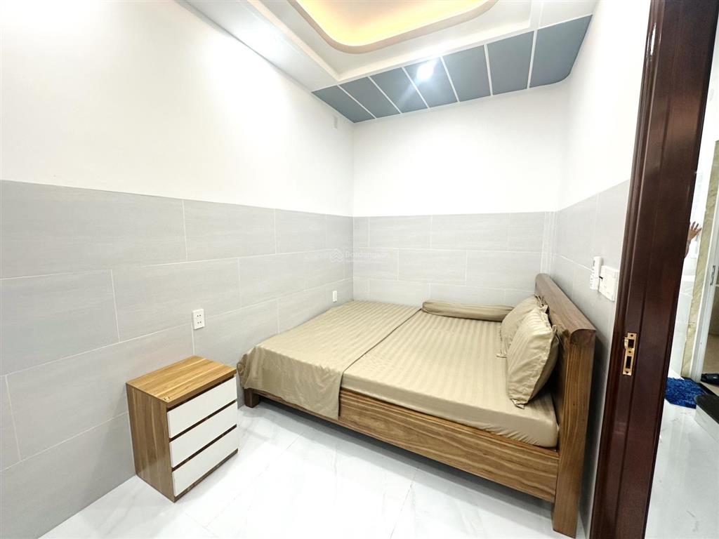 Cho thuê nhà gói 7 mỹ gia đối diện sân banhnhà mới, đẹp cho thuê 25tr/tháng 0906 462 ***