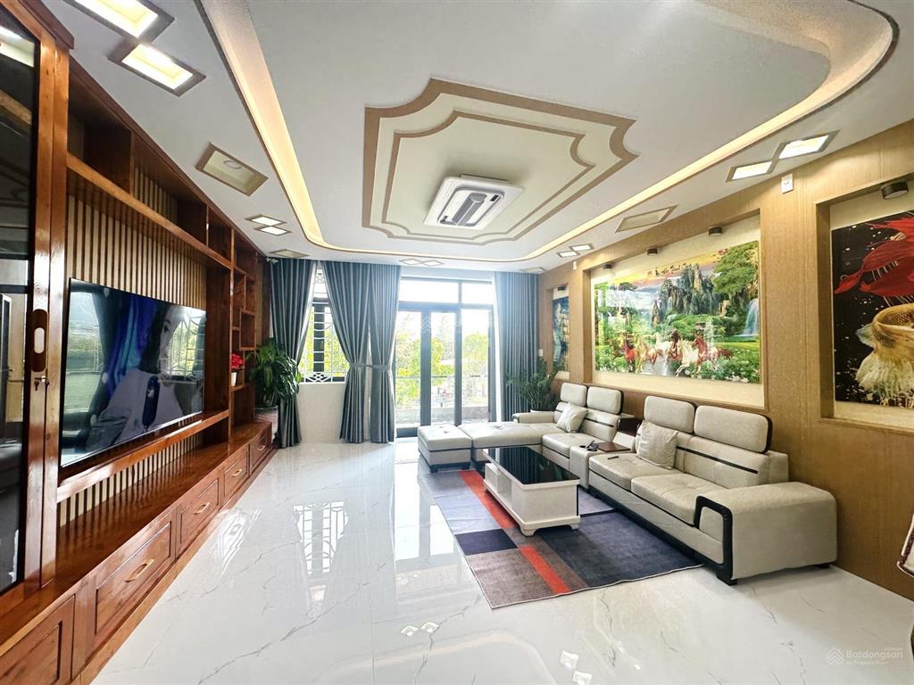 Cho thuê nhà gói 7 mỹ gia đối diện sân banhnhà mới, đẹp cho thuê 25tr/tháng 0906 462 ***