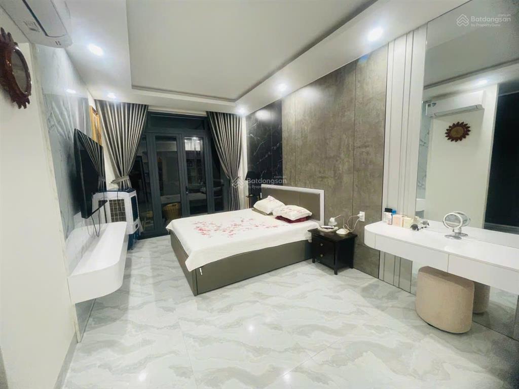 Cho thuê nhà gói 7 mỹ gia, căn nội thất đẹp giá 27 triệu/tháng,  0906 462 ***