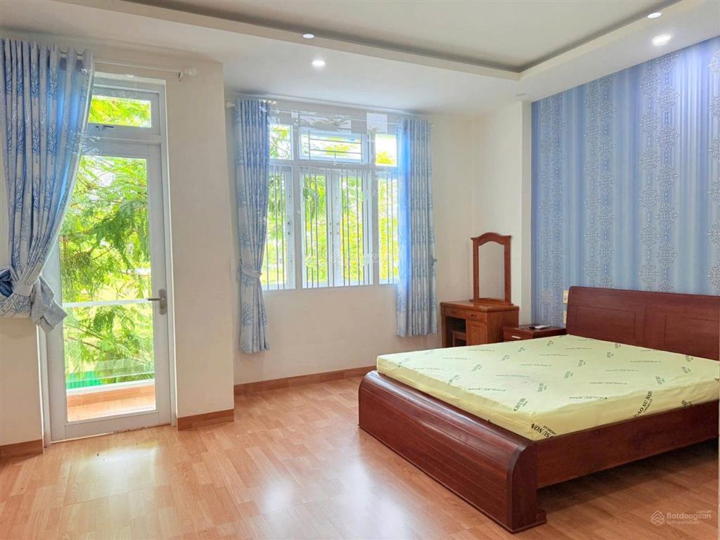 Cho thuê nhà kđt hà quang i, giá 20 triệu