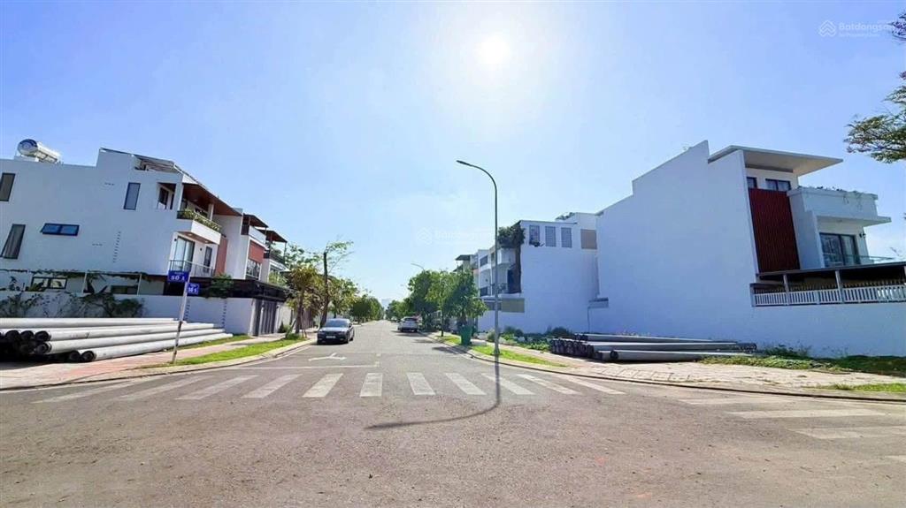 Lô góc đường 18m gói 2 mỹ gia bán nhanh giá 47tr/m2