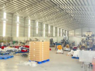Cho thuê kho tại long an mới xây  diện tích 5.000m2 đầy đủ pccc, điện 3pha. giá thuê 60.000đ/m2/th