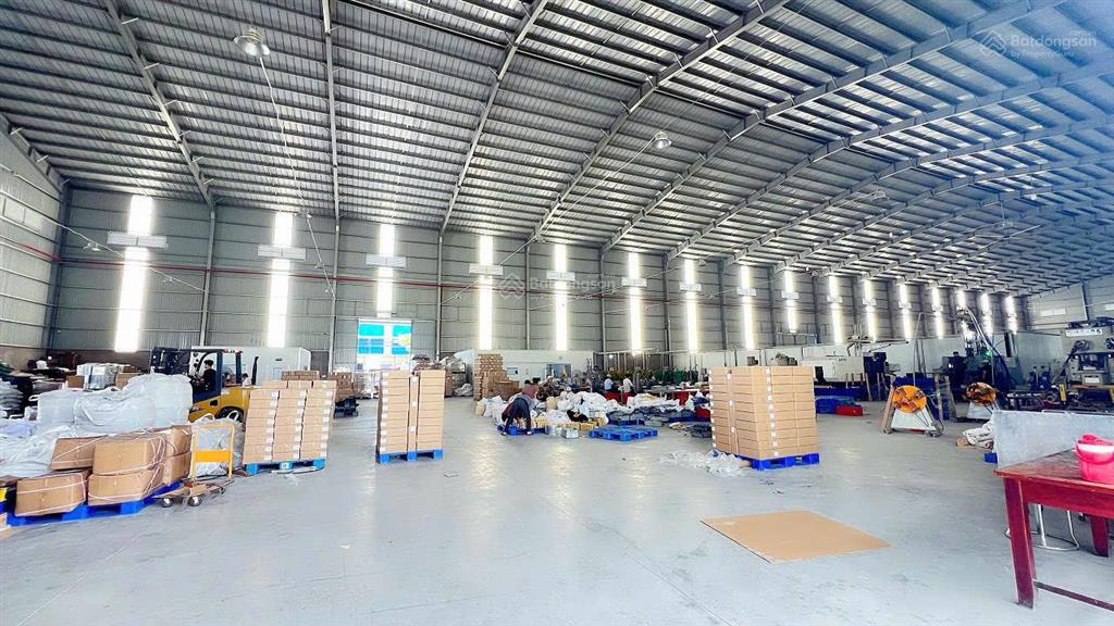 Cho thuê mặt bằng kinh doanh mặt tiền 30m đường võ nguyên giáp, cần thơ. phù hợp showroom trưng bày