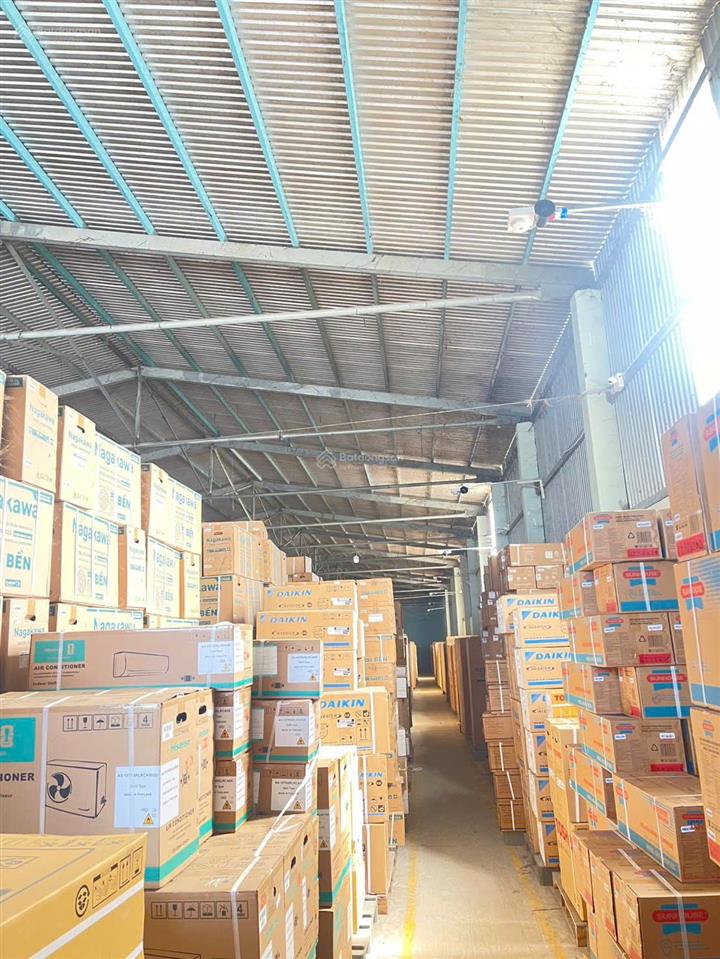 Cho thuê kho, nhà xưởng 2.500m2 mặt tiền đường quốc lộ 53  trung tâm vũng liêm vĩnh long  giá tốt