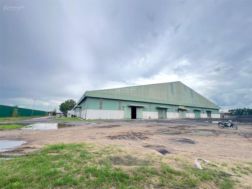 Cho thuê kho  nhà xưởng diện tích 12.000m2 trên đất 130.000m2(skc) mặt tiền nam sông hậu, cần thơ