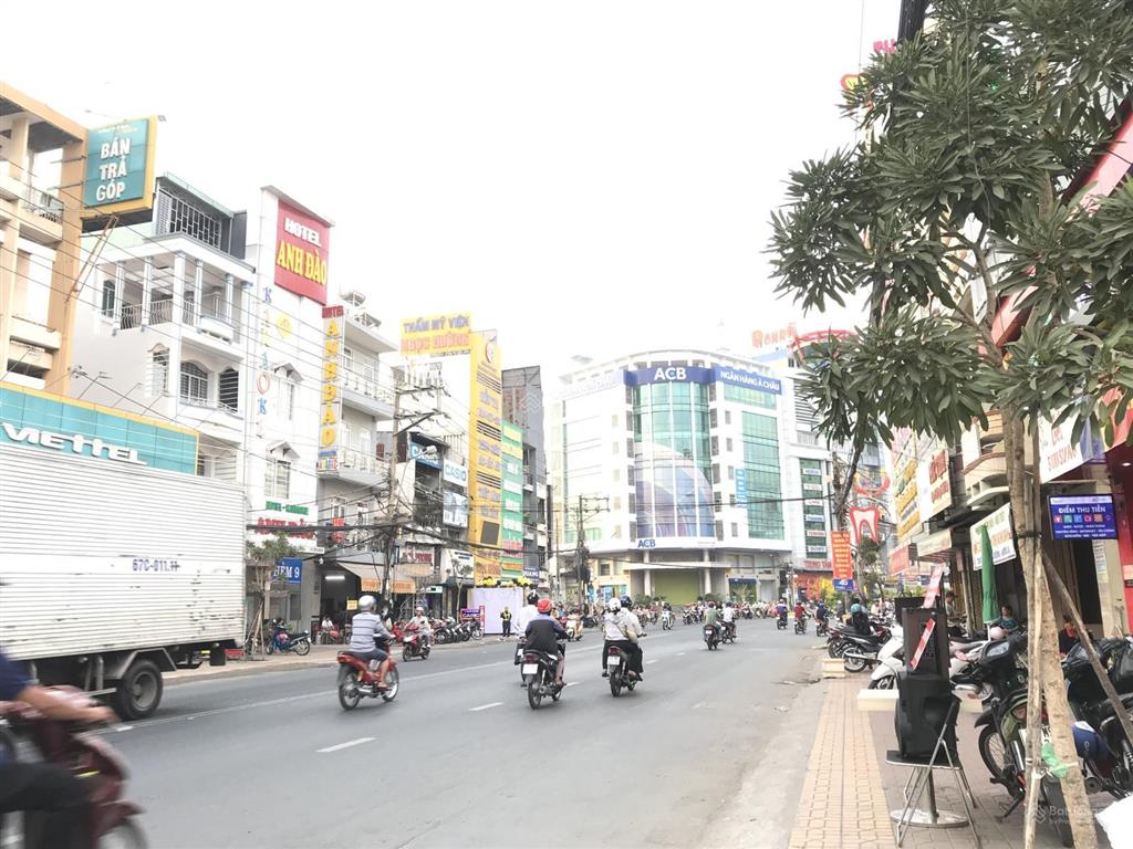 Cho thuê nhà góc 2 mặt tiền đường trần hưng đạo tại trung tâm quận ninh kiều, cần thơ