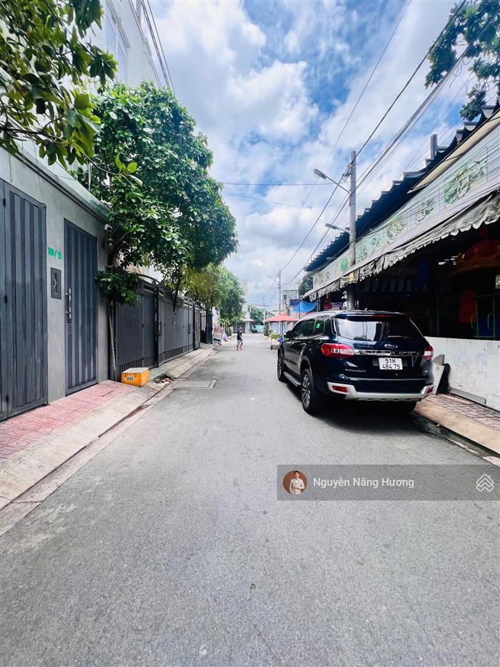 Nhà 3 tầng góc 2 mặt tiền đường số 7 hoàng diệu 2  dtcn 5.25 x 15m vuông đẹp  giá siêu tốt