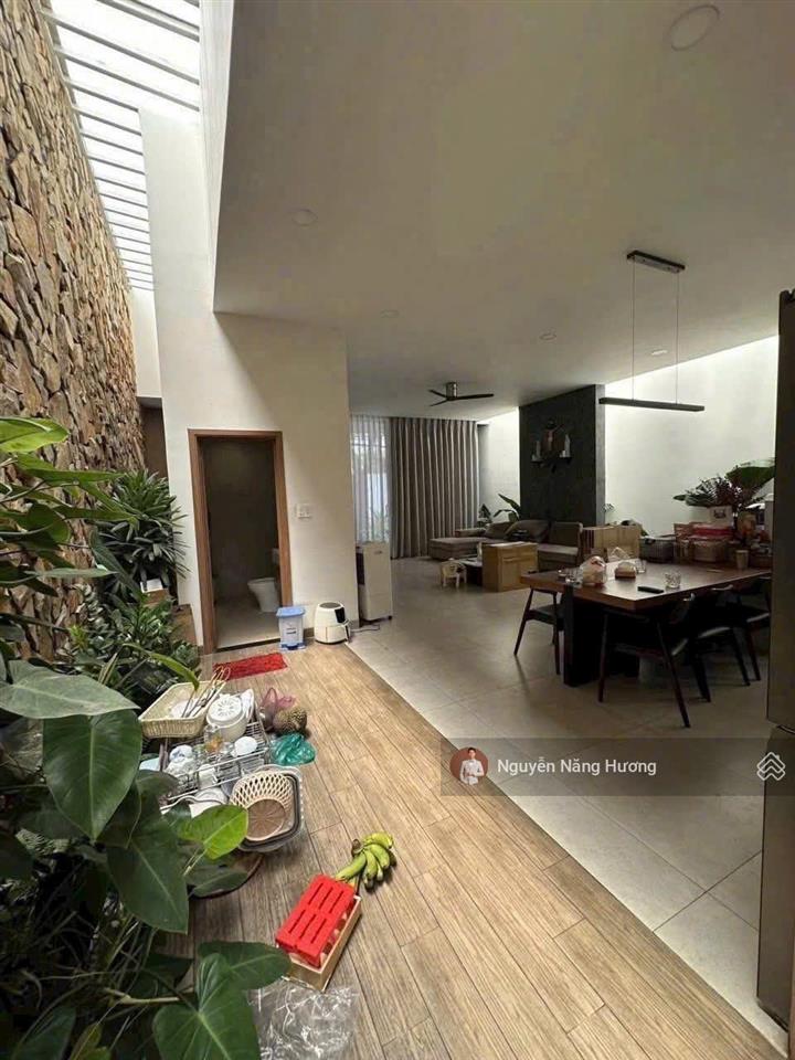 Hơn 80 triệu/m2 sở hữu ngay mặt tiền gò dưa  nhà biệt thự 8 x 25m siêu đẹp  giá tốt nhất khu vực