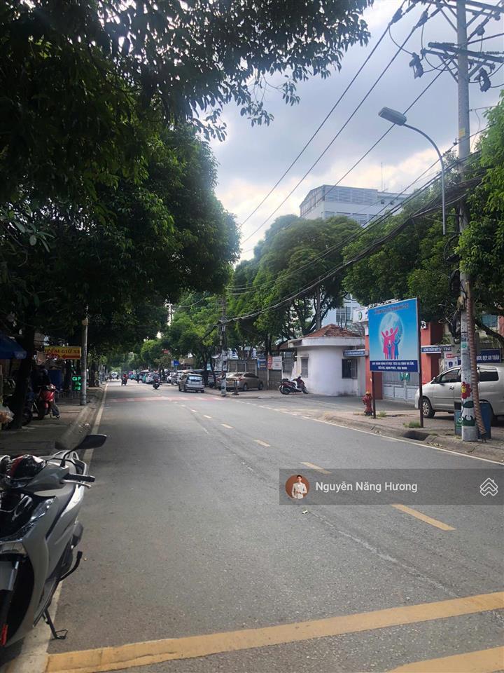 Hơn 80 triệu/m2 sở hữu ngay mặt tiền gò dưa  nhà biệt thự 8 x 25m siêu đẹp  giá tốt nhất khu vực