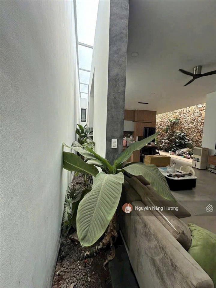 Hơn 80 triệu/m2 sở hữu ngay mặt tiền gò dưa  nhà biệt thự 8 x 25m siêu đẹp  giá tốt nhất khu vực