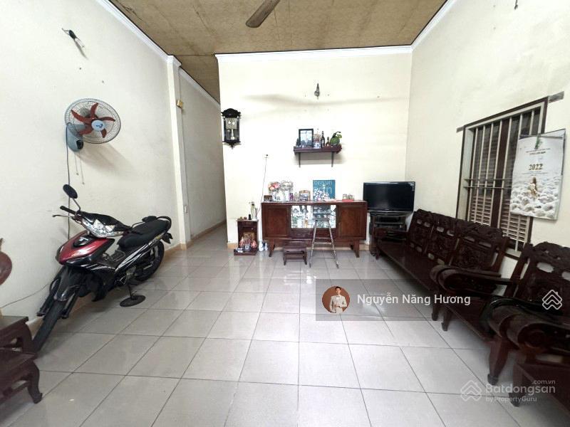 Nhà đẹp xây mới hầm 6 tầng ngay võ văn ngân  dt 160m2 (5.7 x 30m) full thổ cư, không lộ giới