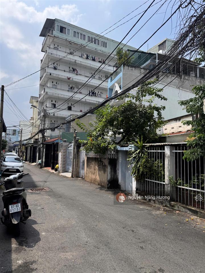 Nhà đẹp xây mới hầm 6 tầng ngay võ văn ngân  dt 160m2 (5.7 x 30m) full thổ cư, không lộ giới