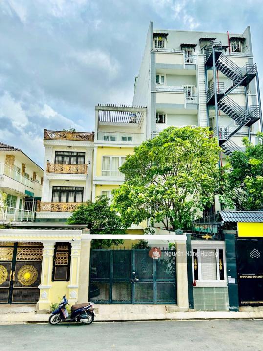 Hàng đầu tư  đất ngay vành đai 2  dt 243m2 full thổ (10 x 24.5m) giá tốt chỉ 69 tr/m2 bán nhanh