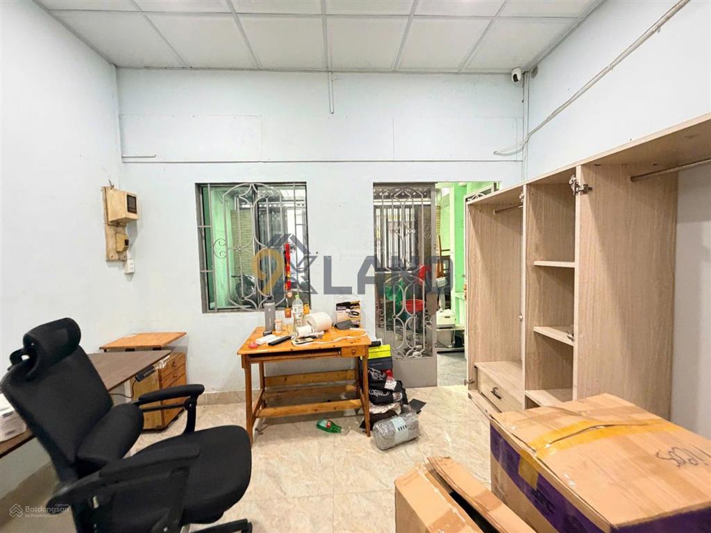 Gấp bán 5.2 tỷ  sổ hồng chính chủ 20 năm  nhà 2 tầng mặt tiền đường 19 p. thủ đức dtsd 80m²