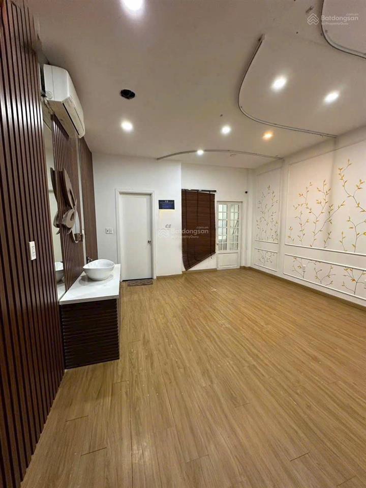 Nhà 4 tầng mt khu himlam linh chiểu  dt 4m x 19m tiện kinh doanh  ở  làm văn phòng