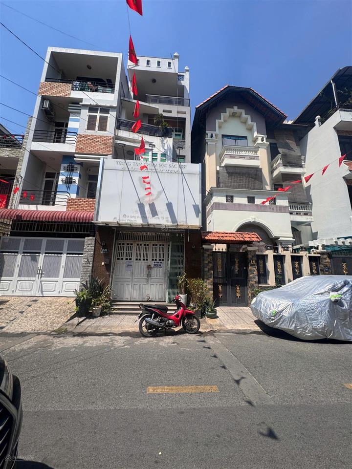 Nhà 4 tầng mt khu himlam linh chiểu  dt 4m x 19m tiện kinh doanh  ở  làm văn phòng
