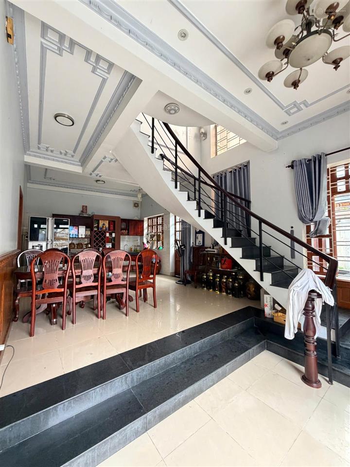 Hiếm võ văn ngân  mặt tiền khu hành chính thủ đức  dt 500m2 (12 x 37m) kinh doanh tốt gpxd hầm 7t