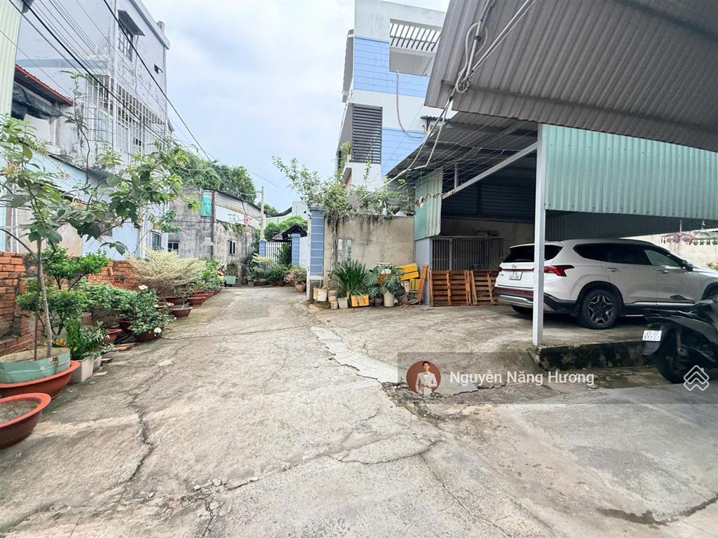 Đất 1/ linh đông  dt 208m2 (7 x 30m) giá tốt đầu tư xây dựng cao tầng.