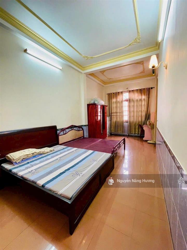 Nhà mặt tiền trung tâm bình thọ  ngang 8.8 x 20m, 186m2  kết cấu 3 tầng kiên cố chỉ 18 tỷ