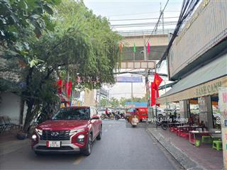 Bán nhà 2 tầng ngay ga metro bình thái  đường nguyễn văn bá  ngang 5 x 22m chỉ 11 tỷ