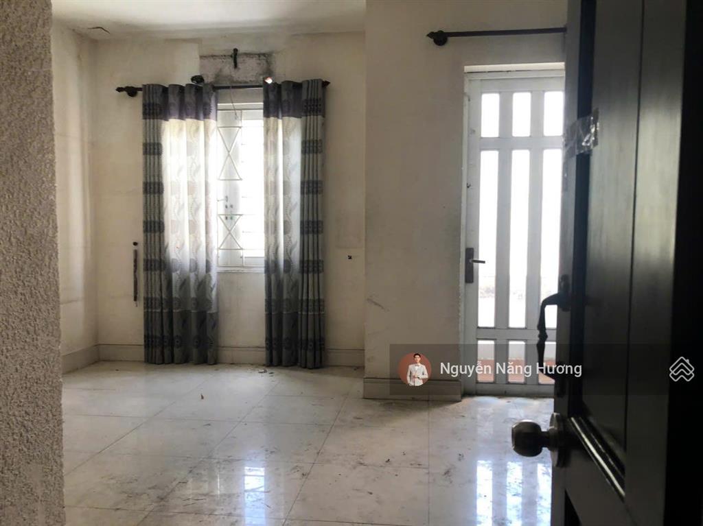 Giảm 2 tỷ  trục chính kha vạn cân  nhà hầm 5 tầng  ngang 5.2 x 21.5m sẵn hđt 45 triệu/tháng