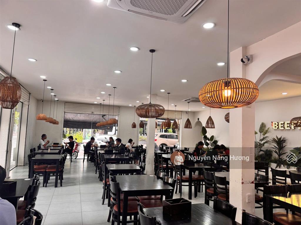 Giá tốt 92 tr/m2 căn góc 2 mặt tiền bác ái  làng đại học bình thọ  ngang 14m x 17m full thổ cư