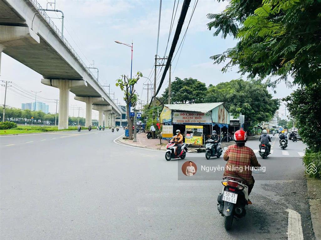 Mặt tiền kinh doanh 417 nguyễn văn bá  ngang 5 x 20m kết cấu 2 tầng 4pn 2wc  giá chỉ nhỉnh 9 tỷ