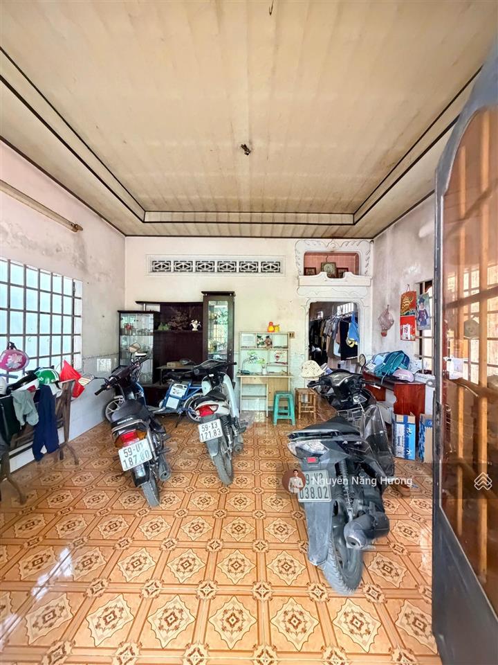 Hàng đầu tư  nhỉnh 30 tr/m2 khuôn đất hxh đường 4 tt ngay vành đai 2  dt 625 m2 ngang 25m