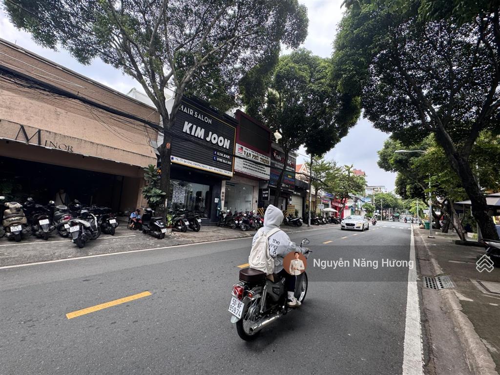Giảm 3 tỷ nhà mặt tiền đường thống nhất nhựa 25m đối diện tthc thủ đức  dt 5.8 x 22m xd hầm 7 tầng