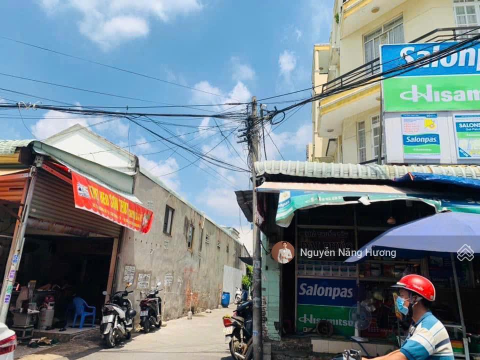 Hàng hiếm chỉ 50 tr/m2 nhà 2 tầng ngay chợ linh trung  dt 10 x 21m thổ cư 200m2 sẵn thu nhập tốt