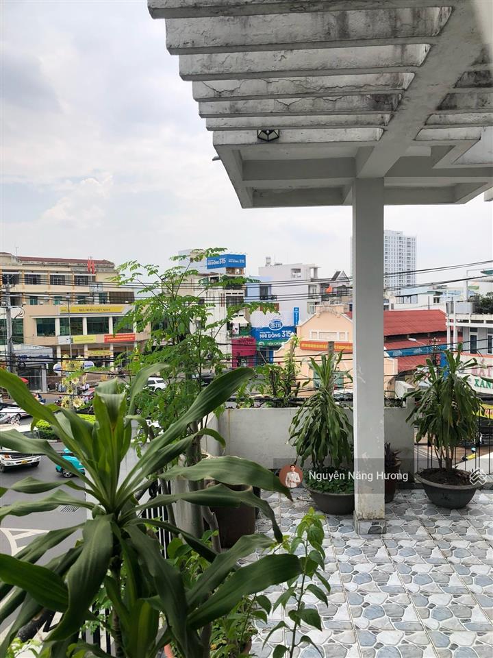 Đất mặt tiền võ văn ngân  thủ đức chỉ 200 triệu/m2 xd hầm 7 tầng 1000m2 sử dụng