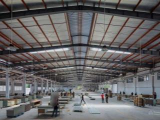 Cô chủ cần bán kho xưởng mặt tiền đường hồ học lãm, quận 8  dt 45x70m  (3.156m2) giá 168 tỷ