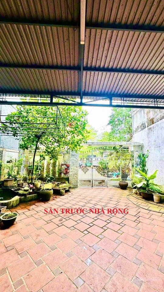 Bán nhà 2 tầng trung tâm tp huế  view hồ