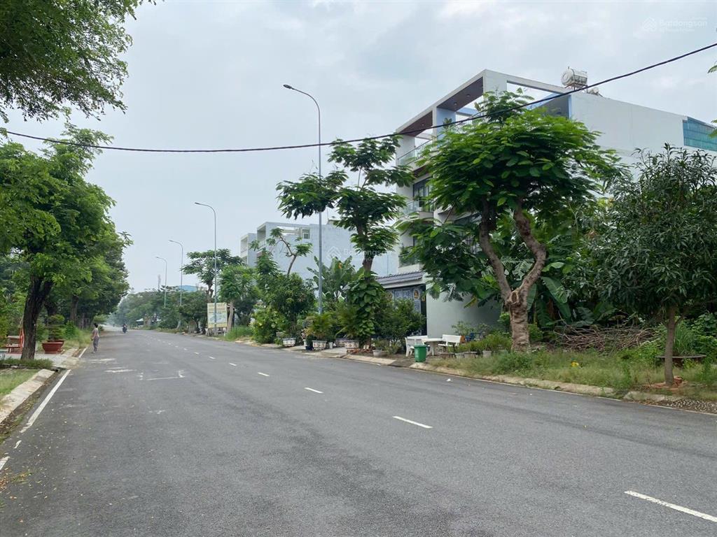 Đất nền kdc phú xuân  vạn hưng phú dt 5x25 (125m2) giá 46tr/m2 em thúy 0937 075 ***