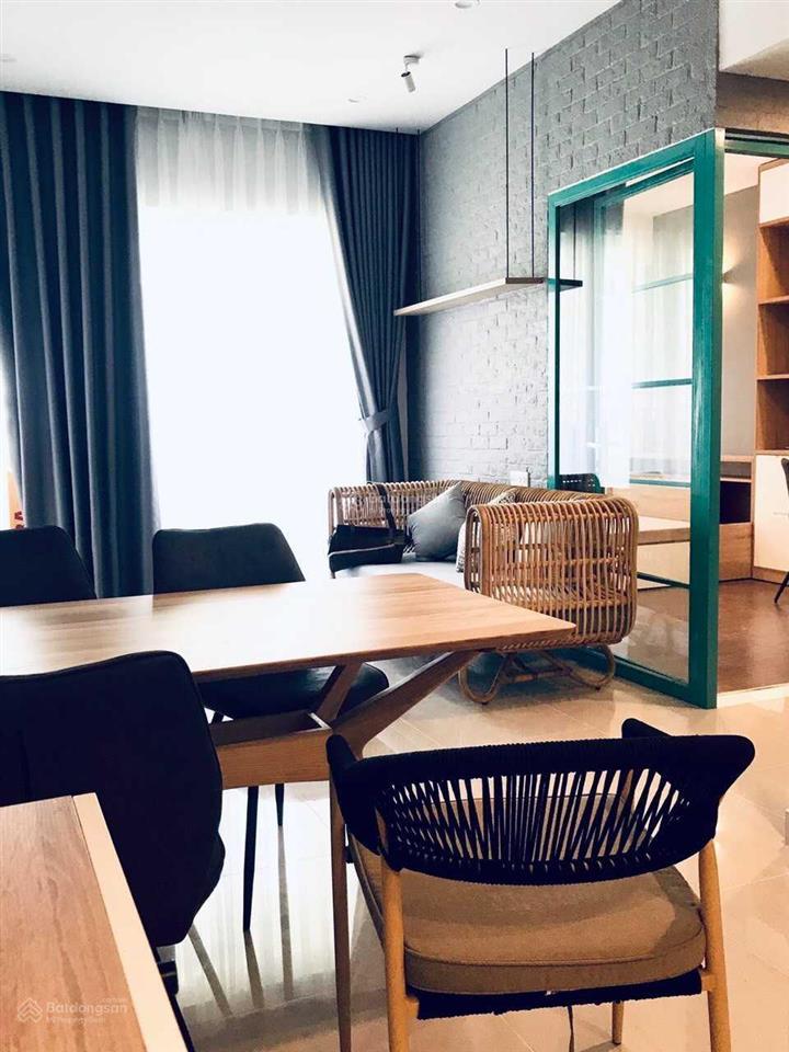 Bán gấp căn hưng phát 1 có 2pn đủ nội thất chỉ 3.25 tỷ, có sổ hồng.  0902 534 ***