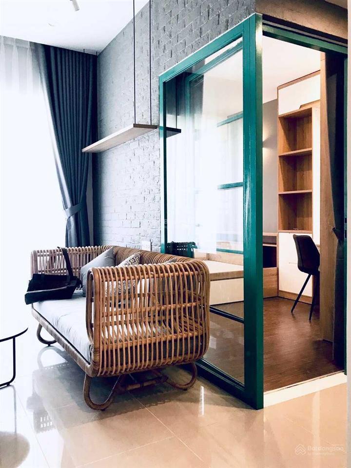 Bán gấp căn 2pn 2wc dragon hill 2 view phú mỹ hưng giá chỉ 4.4 tỷ.  0902 534 ***